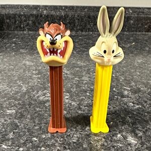 PEZ Looney Tunes Taz and Bugs Bunny Vintage